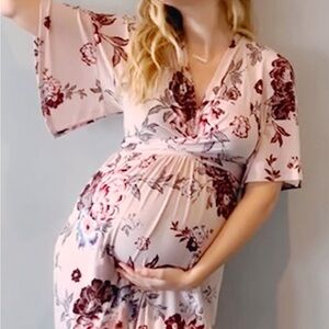 Jessica Simpson ruched maternity dress